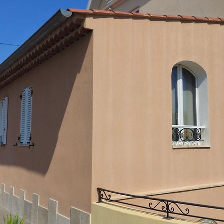 Grand T2 Meuble-Juan Pins-Logt8 Antibes Exterior foto
