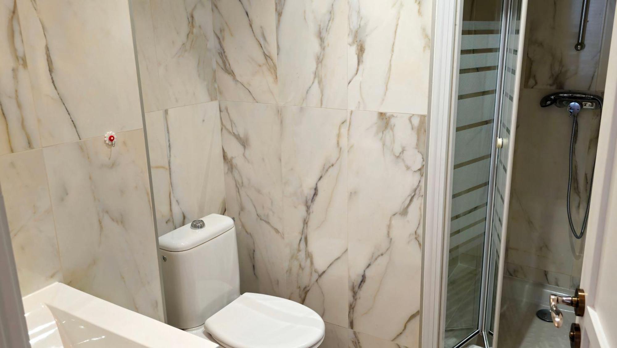Grand T2 Meuble-Juan Pins-Logt8 Antibes Exterior foto